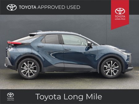 2025 Toyota C-HR 1.8 Hybrid Sport 5dr €38,449