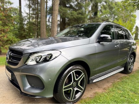 2018 Mercedes-Benz GLE Class GLE 220 AMG NIGHT EDT * LOW KMS *