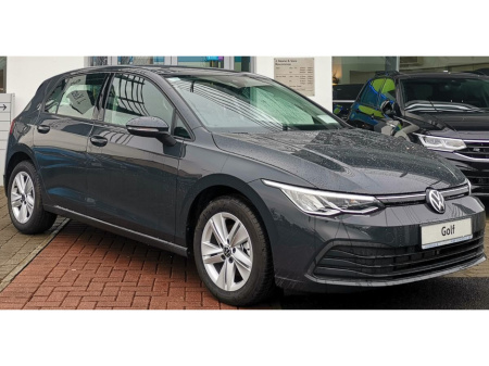 2025 Volkswagen Golf Style 1.5 TSI 150 BHP *REAR VIEW CAMERA, CRUISE CONTROL,FINANCE AVAILABLE*