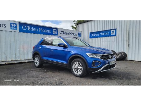 2022 Volkswagen T-Roc LIFE 2.0 TDI MANUAL 6SPEED FWD 116HP 5 5DR