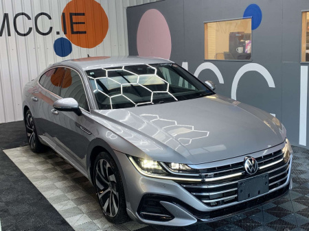 2022 Volkswagen Arteon VW Arteon 2.0 TSI R-Line 4Motion / 16k KMS / Heated Seats / Arteon Automatic