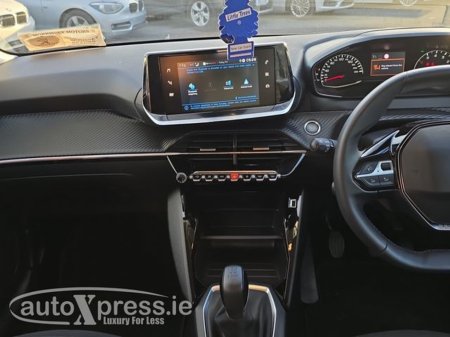 2022 Peugeot 208 Active 1.2 €14,995