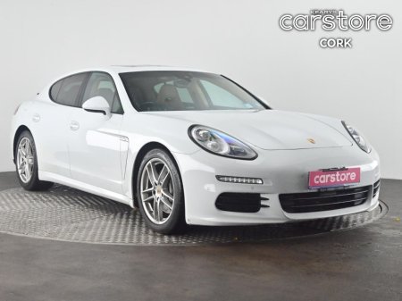 2016 Porsche Panamera Panamera