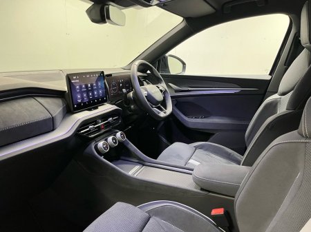 2025 Skoda Kodiaq Sportline 4x4 DSG 2.0TDI 190BHP - Reversing Camera - Panoramic Sunroof - Ambient Lighting - Climate Control - Heated Seats - Keyless Start - Apple CarPlay/Android Auto €71,950