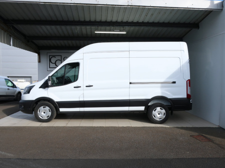 2025 Ford Transit  €40,650