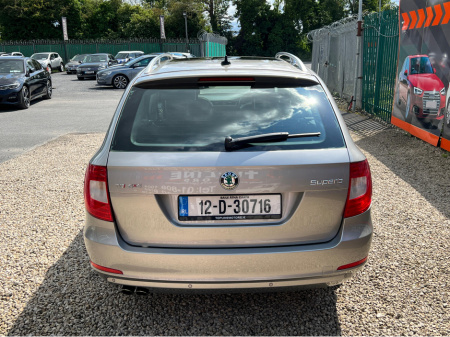 2012 Skoda Superb ==LIMITED 4X4//AUTO//PAN ROOF//FULL LEATHER//NEW NCT// €10,950