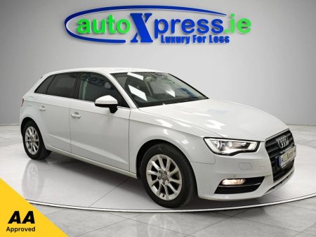 2016 Audi A3 SPORTBACK 1.4TFSI Automatic, Reversing camera