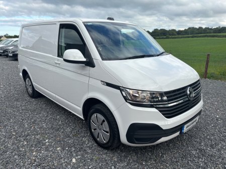 2021 Volkswagen Transporter  €19,998
