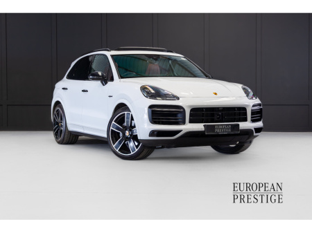 2023 Porsche Cayenne 3.0 V6 E-Hybrid 4WD Auto