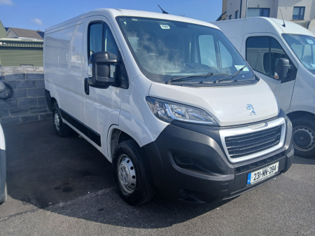 2023 Peugeot Boxer  €18,950