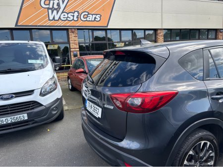 2017 Mazda CX-5 4WD AUTOMATIC//ONLY 75K///BEAUTIFUL PLATINUM MODEL WITH UNMARKED BEIGE  LEATHER WITH ELECTRIC HEATED MEMORY SEATS///FULL MAXDA SERVICE HISTORY WITH BRAND NEW NCT UNTIL4/2027///LOW TAX STUNNING CAR €16,950