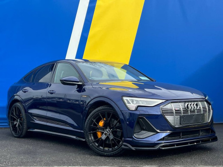 2021 Audi e-tron S-LINE QUATTRO 55 COUPE // BANG & OLUFSEN // ADAPTIVE AIR SUSPENSION // FULL RS-PERFORMANCE PACK €39,900