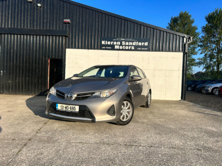 2013 Toyota Auris  €6,995