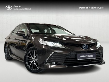 2024 Toyota Camry PLATINUM EDITION