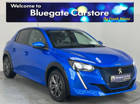 2022 Peugeot 208 ALLURE 136BHP 50 KWH**MULTIFUNCTIONAL STEERING WHEEL**REVERSE CAMERA**PARKING SENSORS**HALF CLOTH HALF LEATHER INTERIOR**TOUCH SCREEN MEDIA DISPLAY**SEMI DIGITAL DASH**FINANCE AVAILABLE**