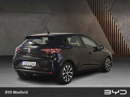 2023 Renault Clio TCe 90 DFull Evolution €16,975