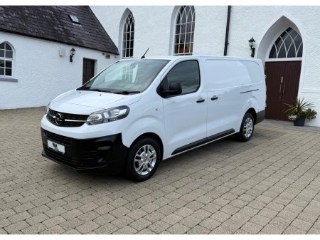 2023 Opel Vivaro Dynamic L2H1-1.5 100BHP €17,845