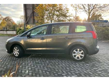 2011 Peugeot 5008 SE 1.6 HDI 112 7 SEATS 7S E5 5DR €2,750