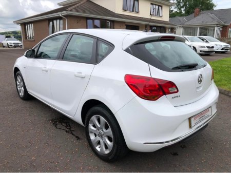 2015 Vauxhall Astra DESIGN CDTI ECOFLEX €7,500