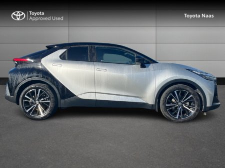 2024 Toyota C-HR C-HR 2.0 HYBRID PREM ED €41,888