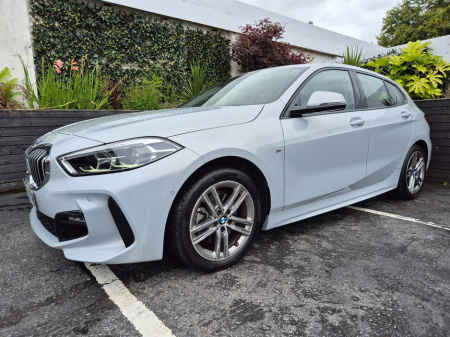 2022 BMW 1 Series 118D AUTO / INDIVIDUAL M-SPORT HIGH SPEC / LOW MILEAGE / TAX €200 €29,950