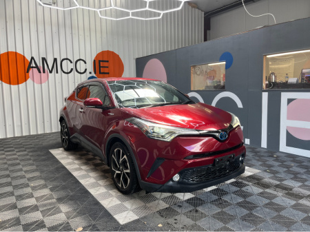 2018 Toyota C-HR C-HR 1.8 HYBRID / 74k KMs / HEATED SEATS ,REVERSE CAMERA , ADAPTIVE CRUISE & MORE €21,950
