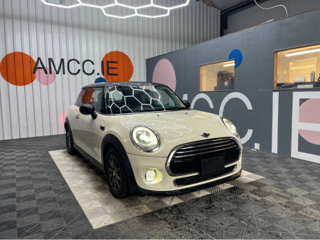 2017 MINI Cooper D 1.5 DIESEL / 55k KMs / AUTOMATIC