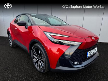 2025 Toyota C-HR C-HR PHEV SOL