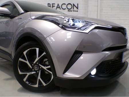 2018 Toyota C-HR 2018*15,000 MILES*HYBRID SPORT TOYOTA C-HR SELF CHARGING 1.8 AUTOMATIC*FANTASTIC CONDITION GREAT ON FUEL, POWER, COMFORT WITH A LOT OF SPACE ALL COMBINED FOR A FANTASTIC DRIVE. CAR COMES WITH FULL SAF €20,900