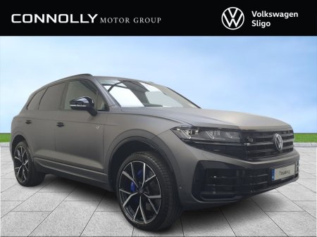 2025 Volkswagen Touareg R 3.0 TSI PHEV 462HP