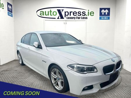 2016 BMW 5 Series 523D xDrive M SPORTS Automatic, Reversing camera