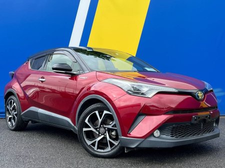 2018 Toyota C-HR 1.8 HYBRID AUTO // ADAPTIVE CRUISE CONTROL // DUAL ZONE CLIMATE CONTROL // MULTIMEDIA DISPLAY
