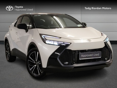 2024 Toyota C-HR PHEV SOL