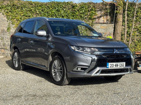 2020 Mitsubishi Outlander PHEV INSTYLE 1 OWNER €29,900