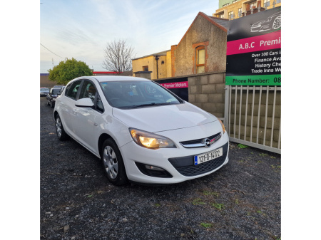 2013 Opel Astra 1.4 16v VVT 100PS S €5,450