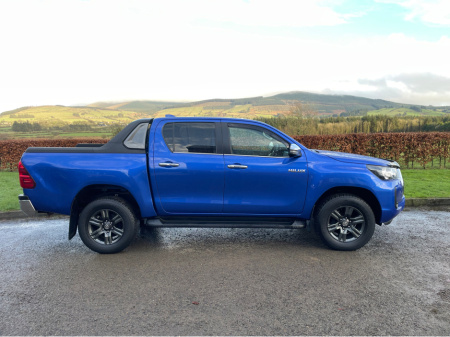 2022 Toyota Hilux 2.8 SR5 DOUBLE CAB 4DR 204 BHP