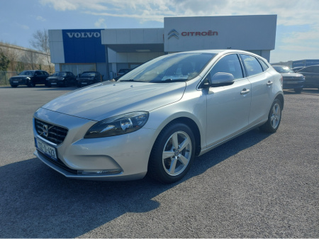 2013 Volvo V40 D2 SE 5DR €7,950