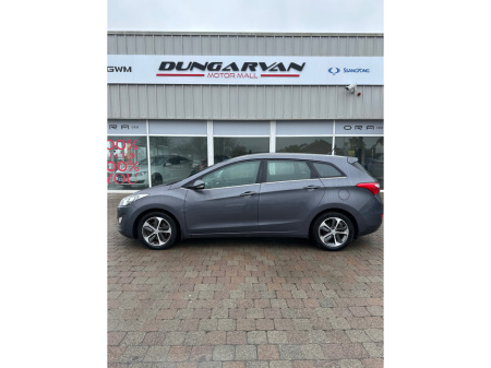 2015 Hyundai i30 1.6 TOURER DELUXE 5DR