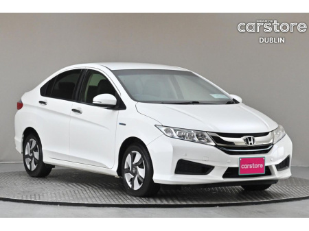 2017 Honda Grace *HALF LEATHER*REVERSE CAM*FRONT PARK SENSORS*