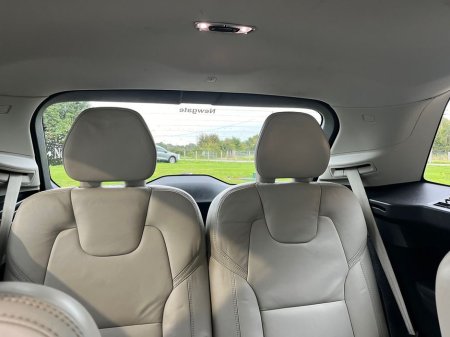 2020 Volvo XC90 B5 AWD INS AT 5DR Auto €58,950