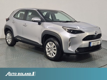 2023 Toyota Yaris Cross 1.5 Hybrid Luna