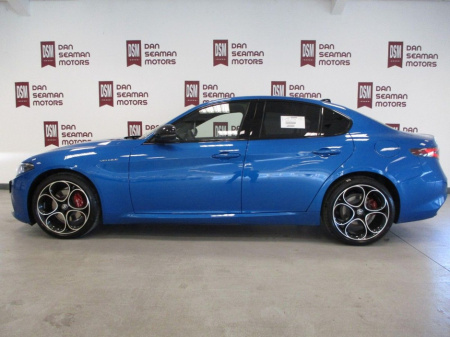 2025 Alfa Romeo Giulia 2.0 GME 280HP ATX RWD Veloce €69,975