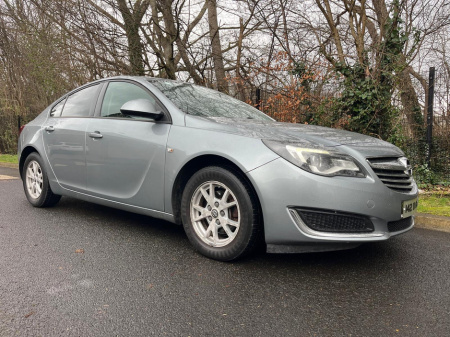 2014 Opel Insignia 2.0CDTI 140PS S €5,490