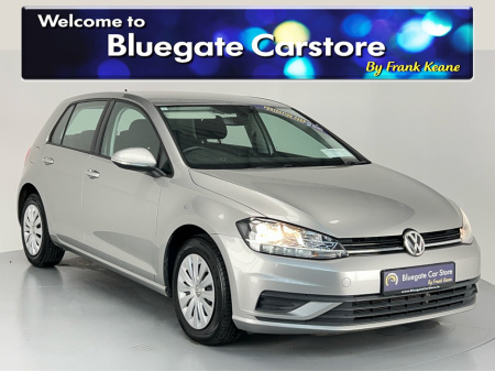 2017 Volkswagen Golf 1.2TSI COMFORTLINE**DSG GEARBOX**SEMI DIGITAL DASH**TOUCH SCREEN MEDIA DISPLAY**BLACK CLOTH INTERIOR**DUAL CLIMATE CONTROL**REVERSE CAMERA**ELECTRIC HANDBRAKE**