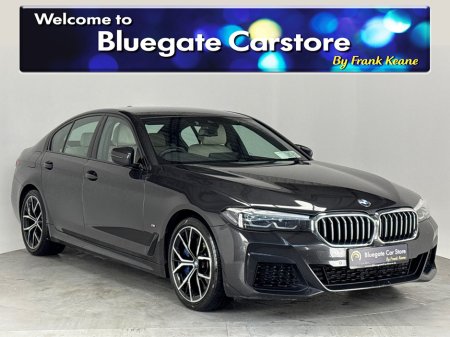 2021 BMW 5 Series 530D XDRIVE M SPORT**HEATED MULTIFUNCTIONAL STEERING WHEEL**FRONT HEATED ELECTRIC MEMORY SEATS**TOUCH SCREEN INFOTAINEMNT**REVERSE CAMERA**PARKING SENSORS**APPLE CARPLAY**CREAM LEATHER INTERIOR** €42,995