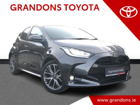 2024 Toyota Yaris HYBRID PLATINUM - GRANDONS