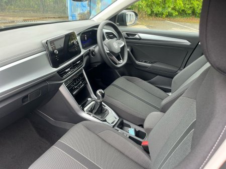 2025 Volkswagen T-Roc EDITION 75 2.0TDI 116HP MANUAL €36,975