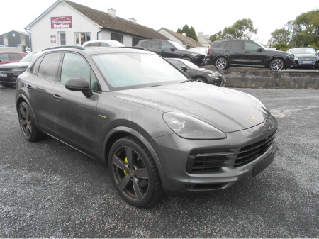 2022 Porsche Cayenne V6 PLATINUM ED  E-HYBRID €76,500