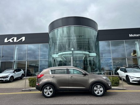 2013 Kia Sportage 1.7 Crdi 2 ISG 2WD 5DR *IMMACULATE CONDITION, LIKE NEW FULLY SERVICED. NEW CLUTCH. NEW BRAKES* panoramic roof