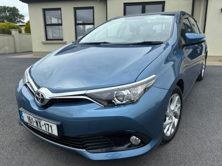 2016 Toyota Auris 1.4 D-4D (90) 5Dr Luna
